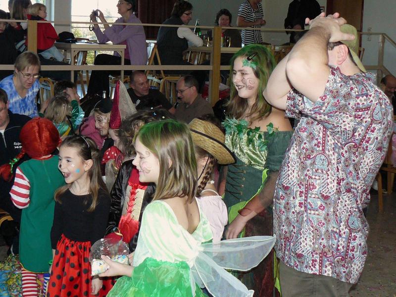 kinderball09 016.JPG