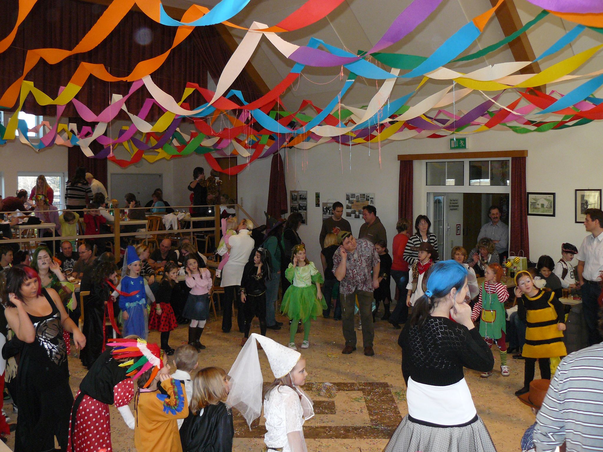 kinderball09 069.JPG