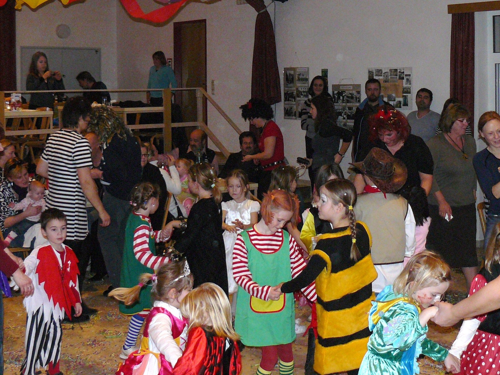 kinderball09 156.JPG