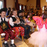 kinderball08 120.jpg