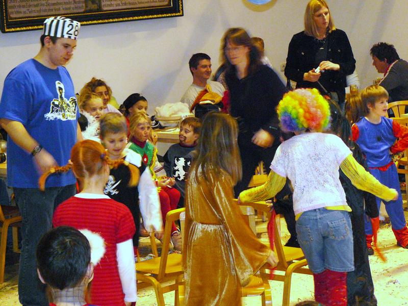 kinderball08 134.jpg