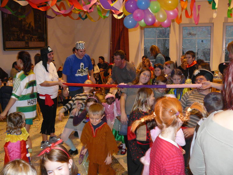 kinderball08 155.jpg