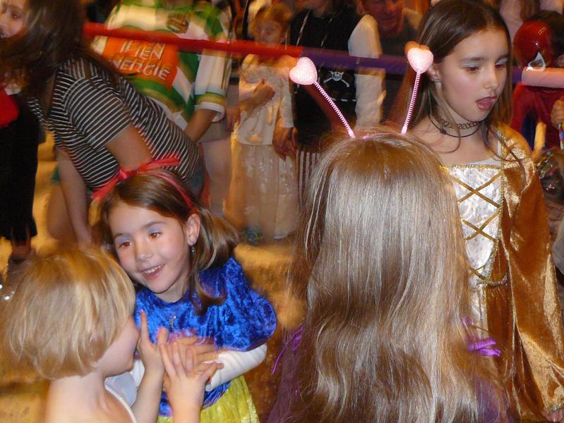 kinderball08 160.jpg