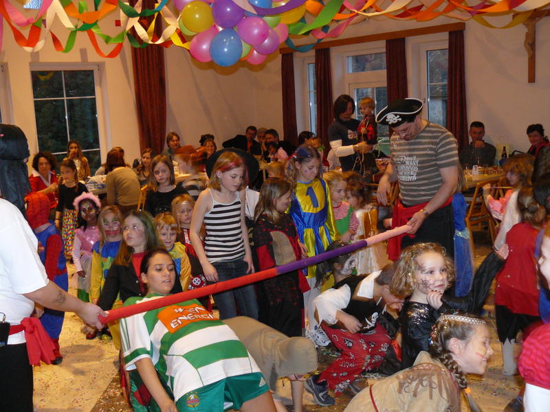 kinderball08 164.jpg