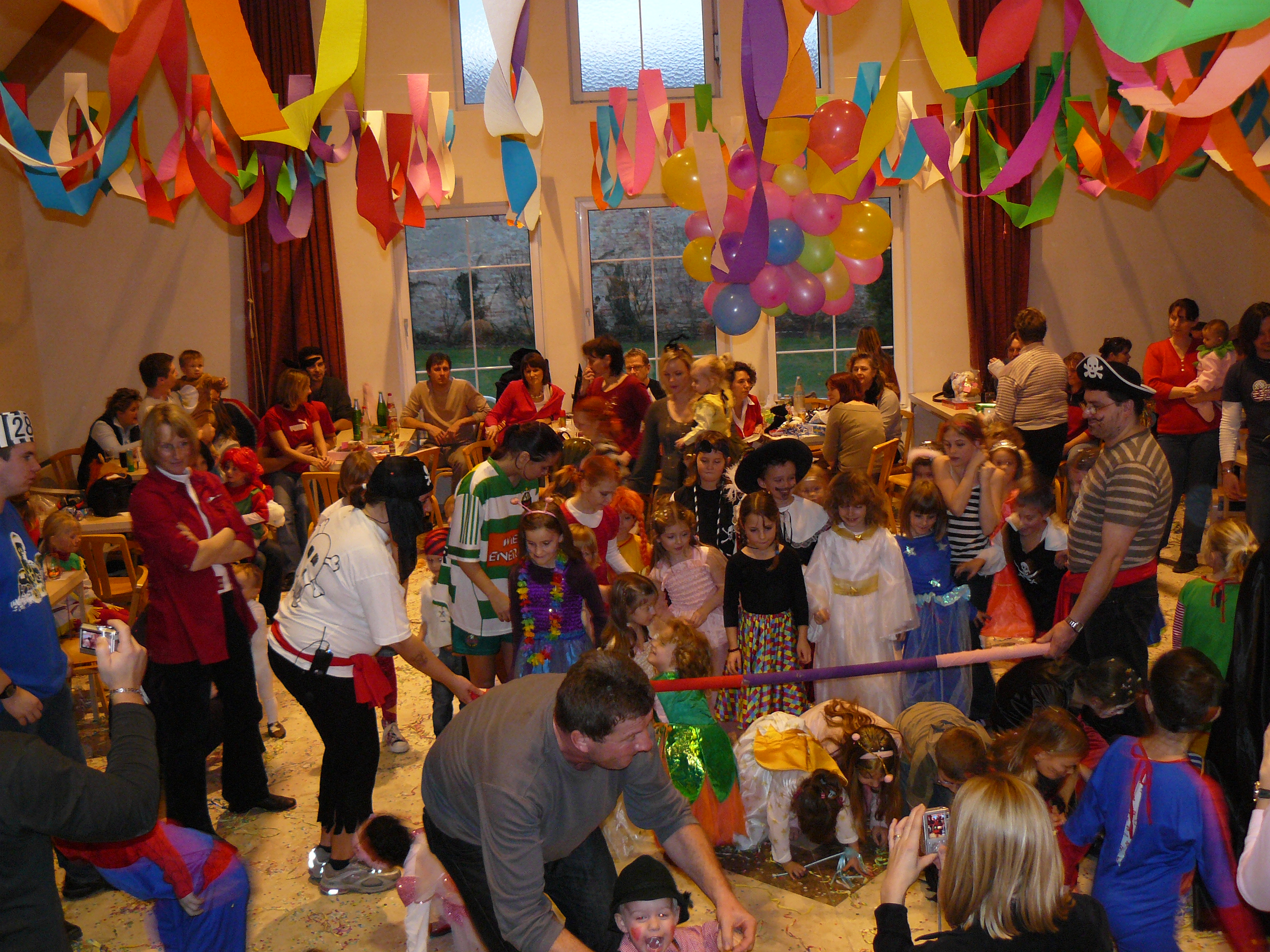 kinderball08 167.jpg